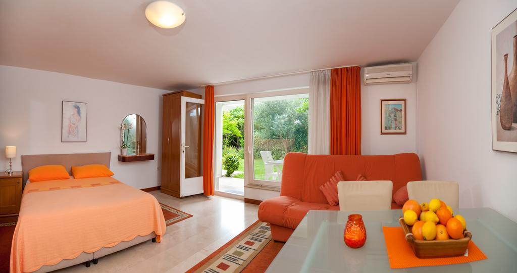 The Beach Studios & Apartments Split Room photo